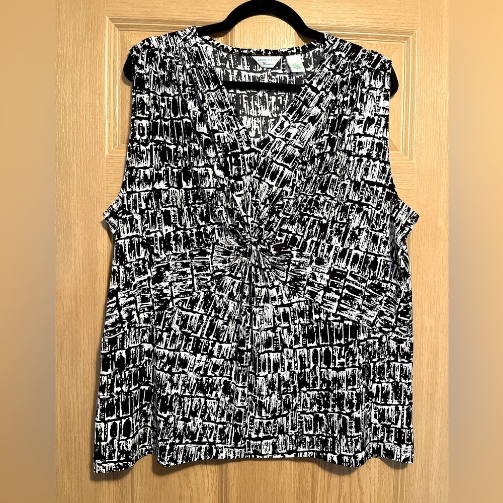Laura Ashley black and white sleeveless blouse